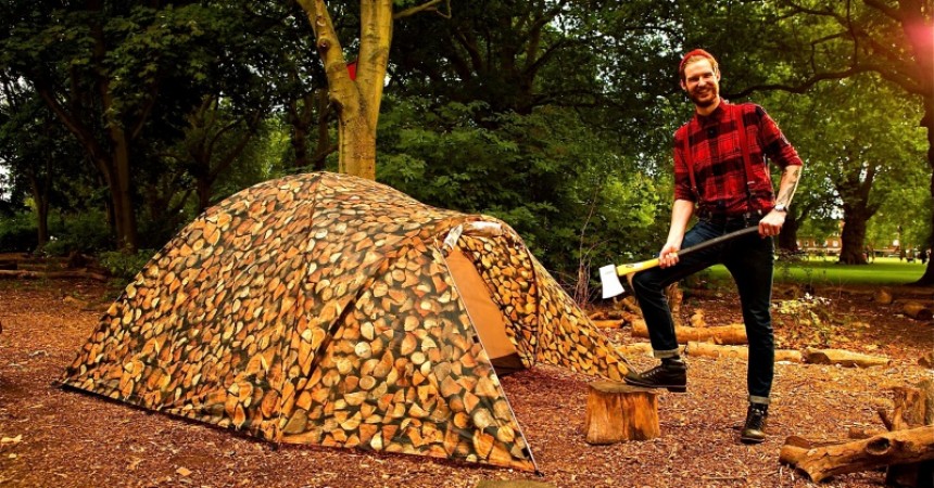 The Best Festival Gear: Solar-powered Tent
